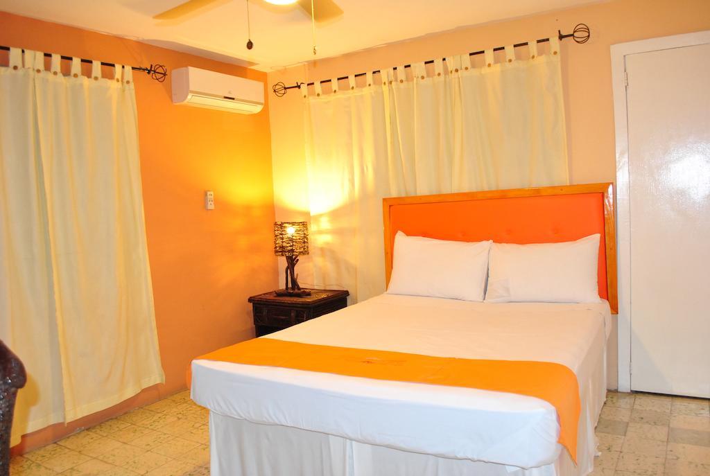 Hotel Imperial Cap-Haitien Exterior photo