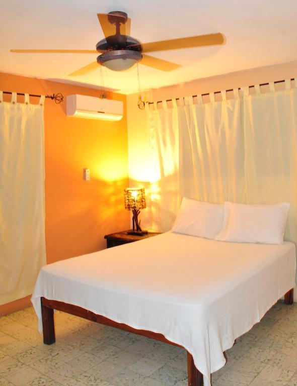 Hotel Imperial Cap-Haitien Exterior photo